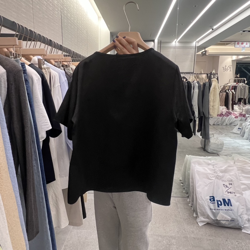 AND THE直郵韓國代購女裝新品推薦時尚真品人氣熱賣25春季T恤AND THET恤