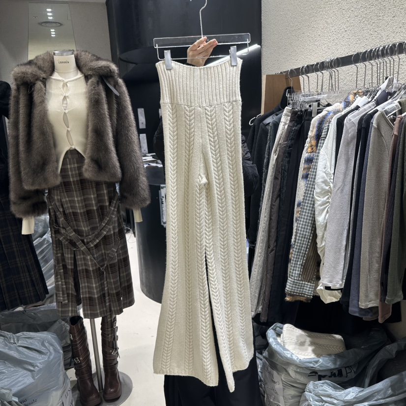 LESSEN直郵韓國代購女裝新品熱賣真品25春季推薦時尚休閑褲LESSEN休閑褲