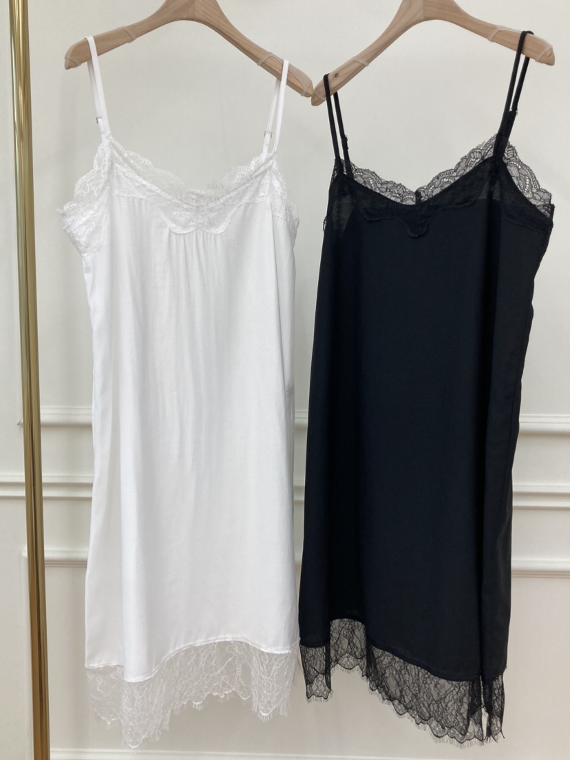ROUGH東大門直郵女裝新品熱賣人氣25春夏休閑時尚連衣裙蕾絲ROUGH連衣裙