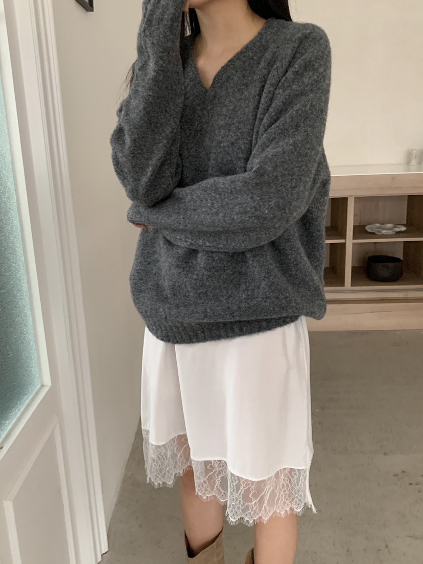 ROUGH東大門實拍女士新款時尚職業熱賣休閑25春夏推薦毛衣V領ROUGH毛衣