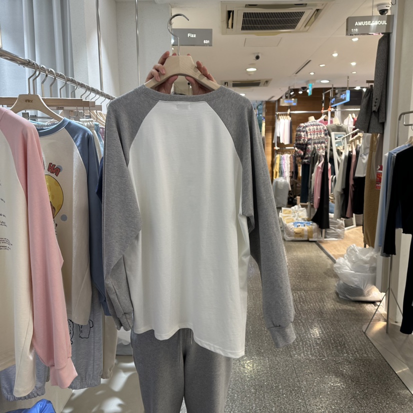 FIZZ韓國直郵女裝新品真品25春夏時尚休閑職業人氣推薦長袖T恤FIZZ長袖T恤