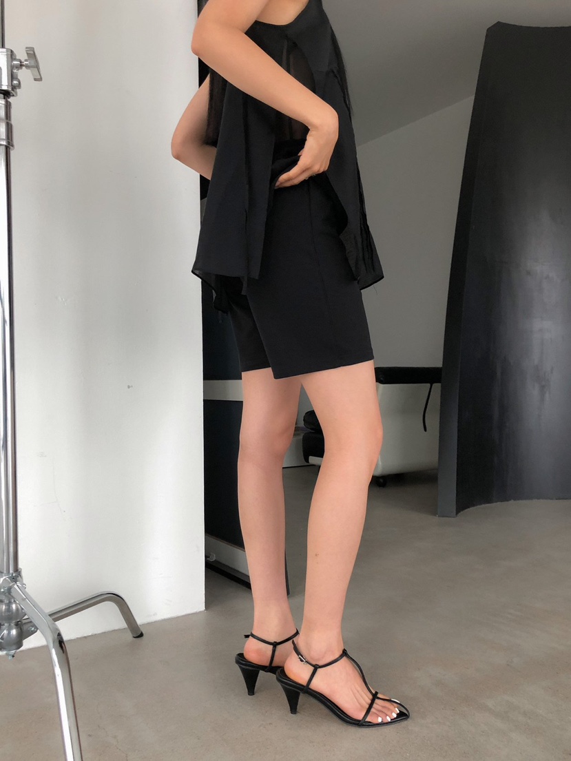 ROUGH東大門代購女裝新款時尚人氣休閑熱賣真品25春夏職業短褲ROUGH短褲