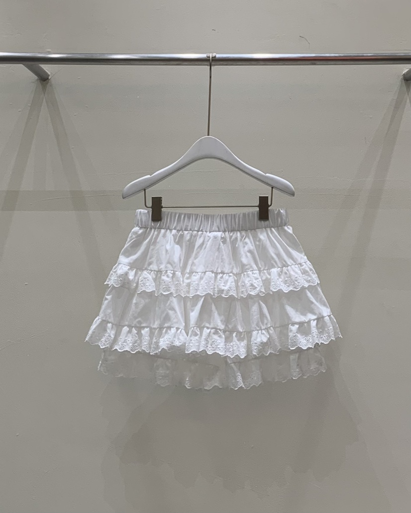 LOVE MOMENT東大門直郵女士新品職業25春夏人氣推薦裙褲蕾絲LOVE MOMENT裙褲