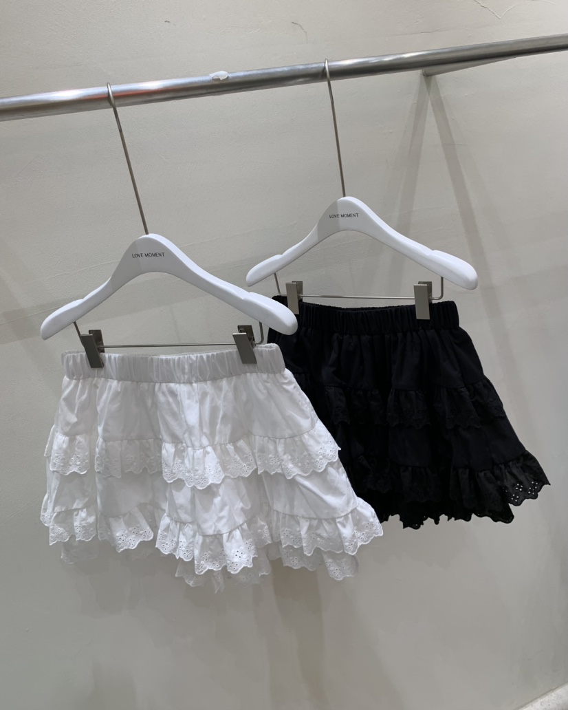 LOVE MOMENT東大門直郵女士新品職業25春夏人氣推薦裙褲蕾絲LOVE MOMENT裙褲