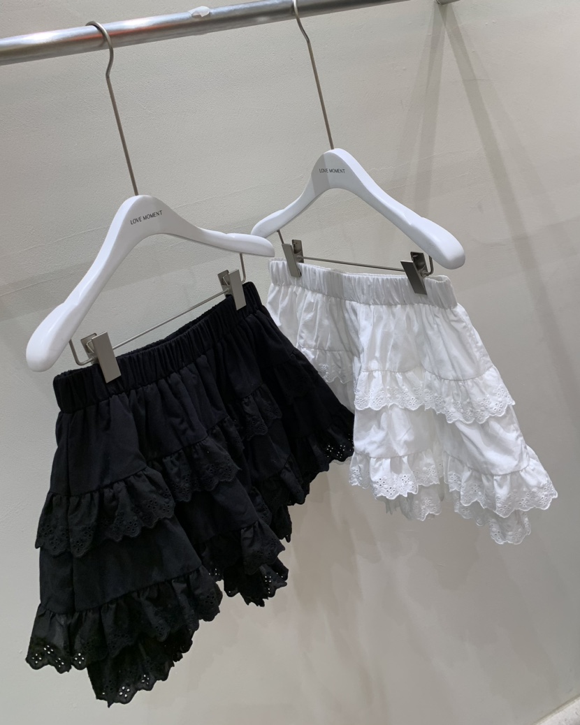 LOVE MOMENT東大門直郵女士新品職業25春夏人氣推薦裙褲蕾絲LOVE MOMENT裙褲