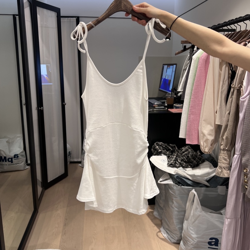 LOVE PULL韓國直郵女裝新款推薦25春季25春夏吊帶背心蝴蝶結LOVE PULL吊帶/背心