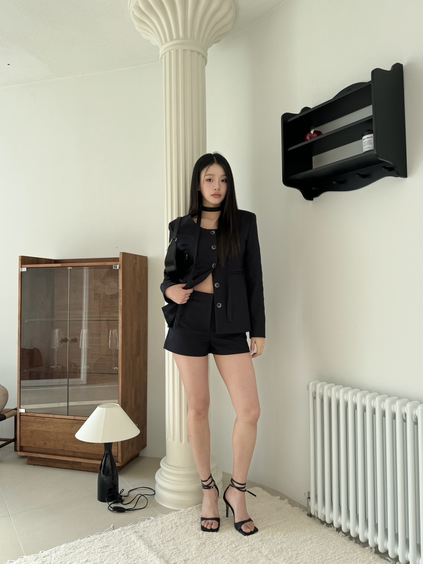 FOUREIGHT韓國直郵東大門實拍女裝新品熱賣推薦休閑25春夏短褲FOUR EIGHT短褲