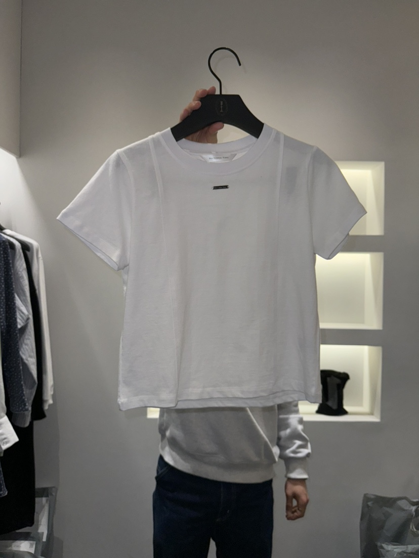 NOCTURNAL VIBE東大門直郵女士新品時尚推薦真品職業人氣T恤NOCTURNAL VIBET恤