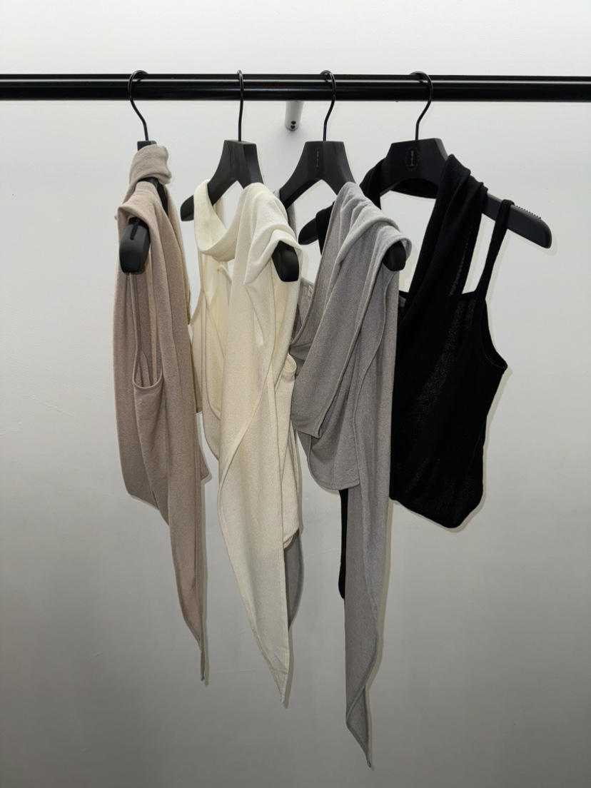 NOCTURNAL VIBE韓國直郵女士新品25春夏熱賣真品人氣吊帶背心NOCTURNAL VIBE吊帶/背心