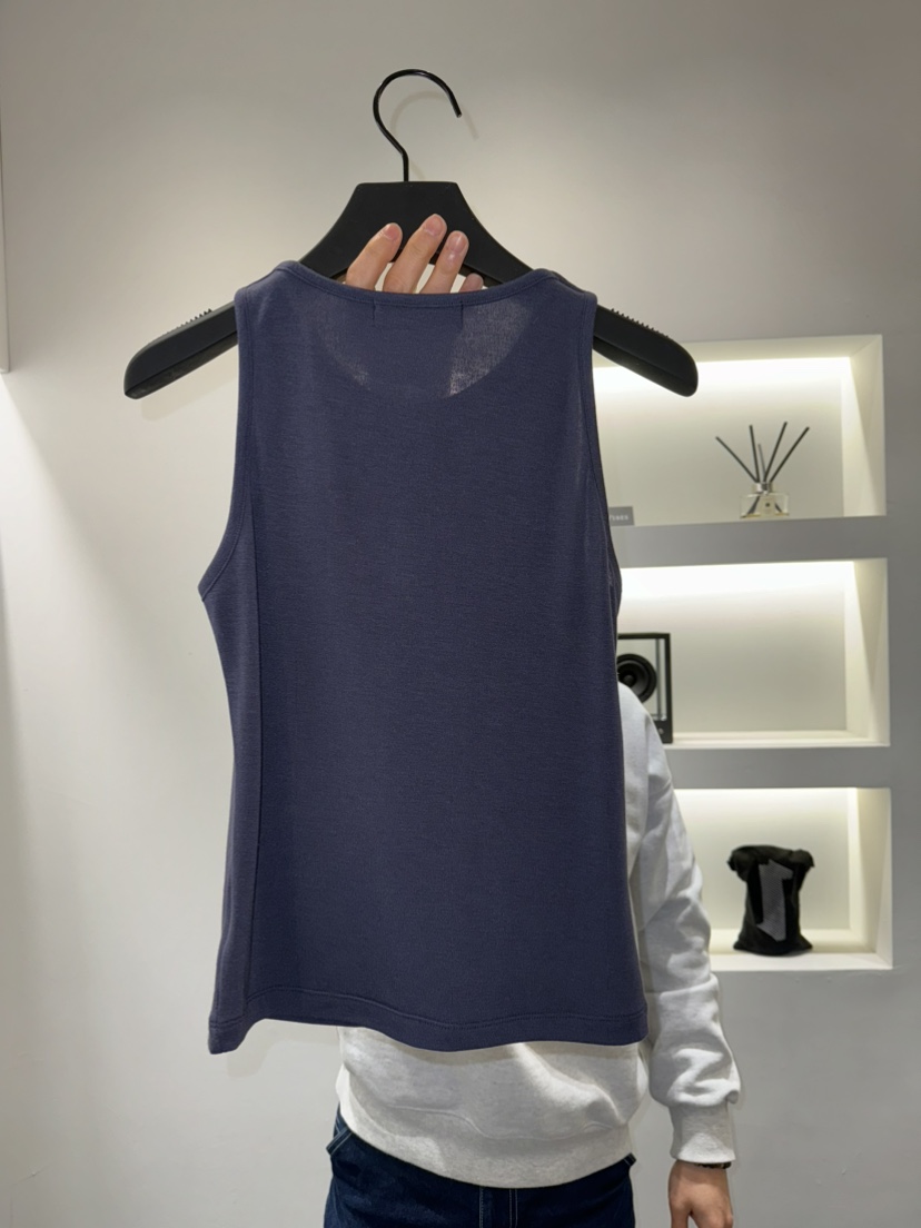 NOCTURNAL VIBE東大門直郵女士新品職業時尚25春夏吊帶背心NOCTURNAL VIBE吊帶/背心