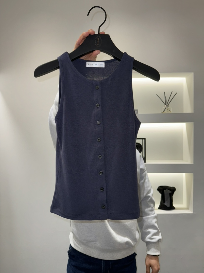 NOCTURNAL VIBE東大門直郵女士新品職業時尚25春夏吊帶背心NOCTURNAL VIBE吊帶/背心圖色2