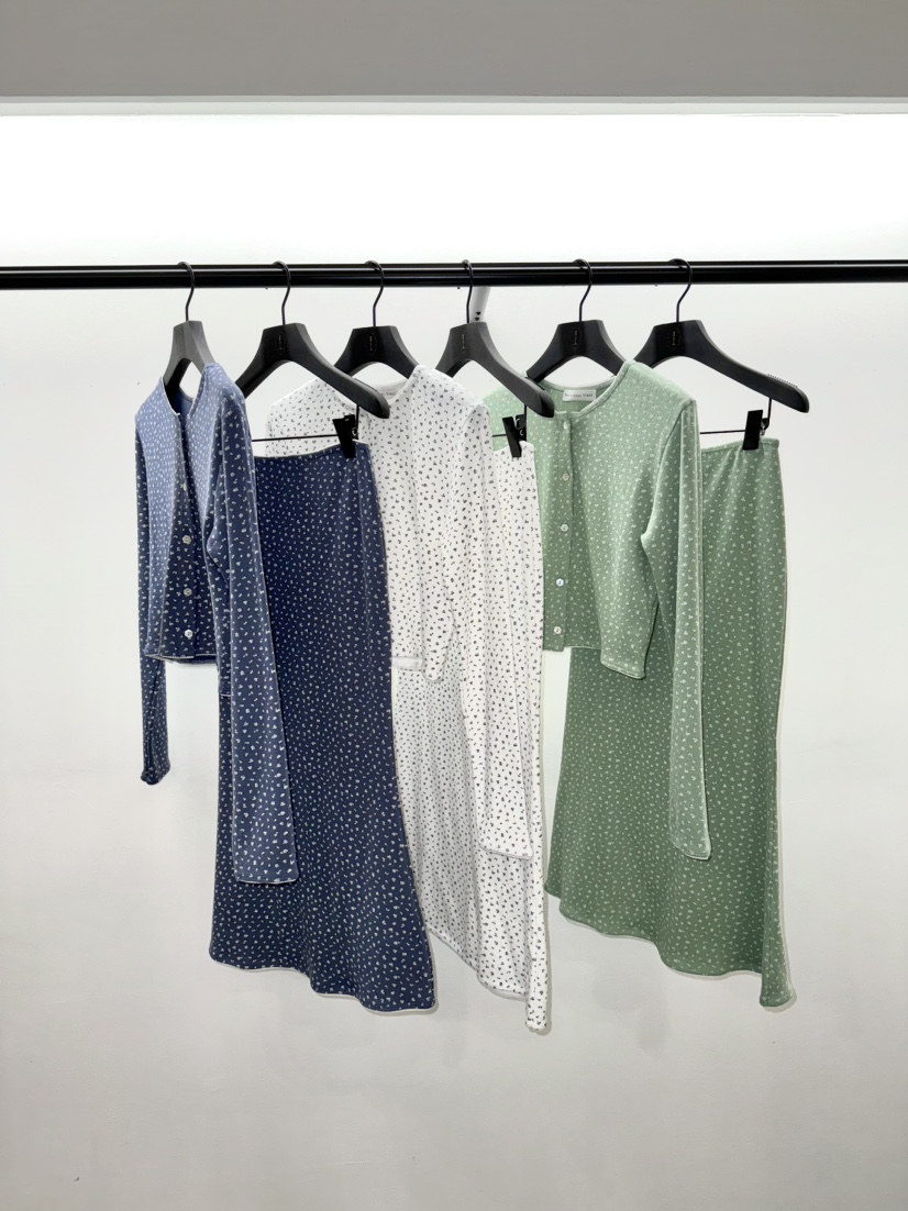 NOCTURNAL VIBE韓國直郵女士新品真品休閑職業熱賣人氣套裝NOCTURNAL VIBE套裝