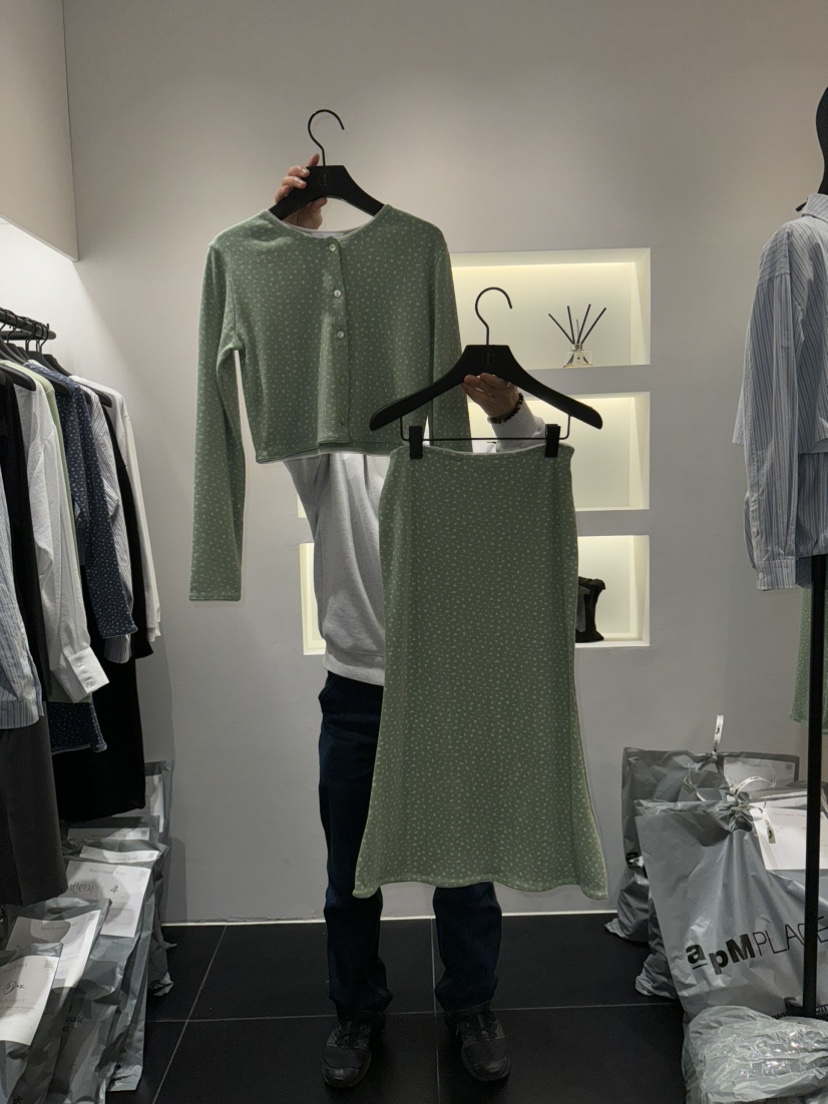 NOCTURNAL VIBE韓國直郵女士新品真品休閑職業熱賣人氣套裝NOCTURNAL VIBE套裝