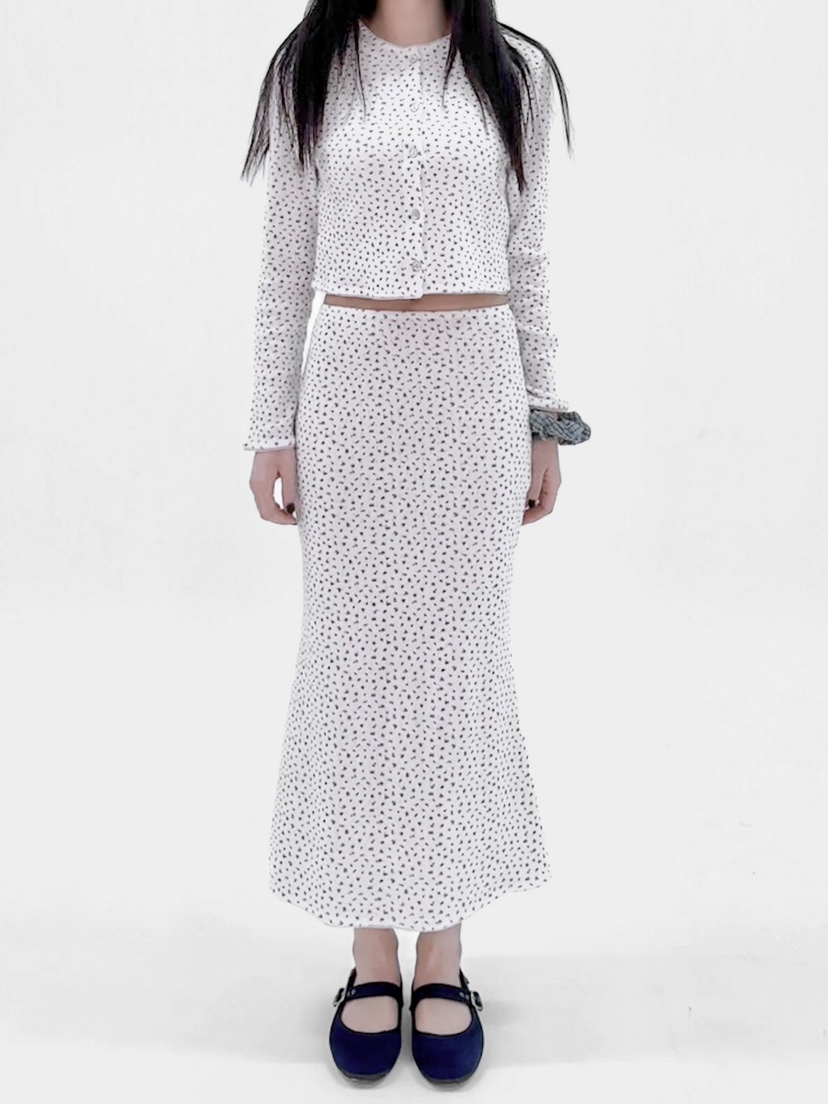 NOCTURNAL VIBE東大門實拍女士新品25春夏人氣休閑職業長裙NOCTURNAL VIBE長裙