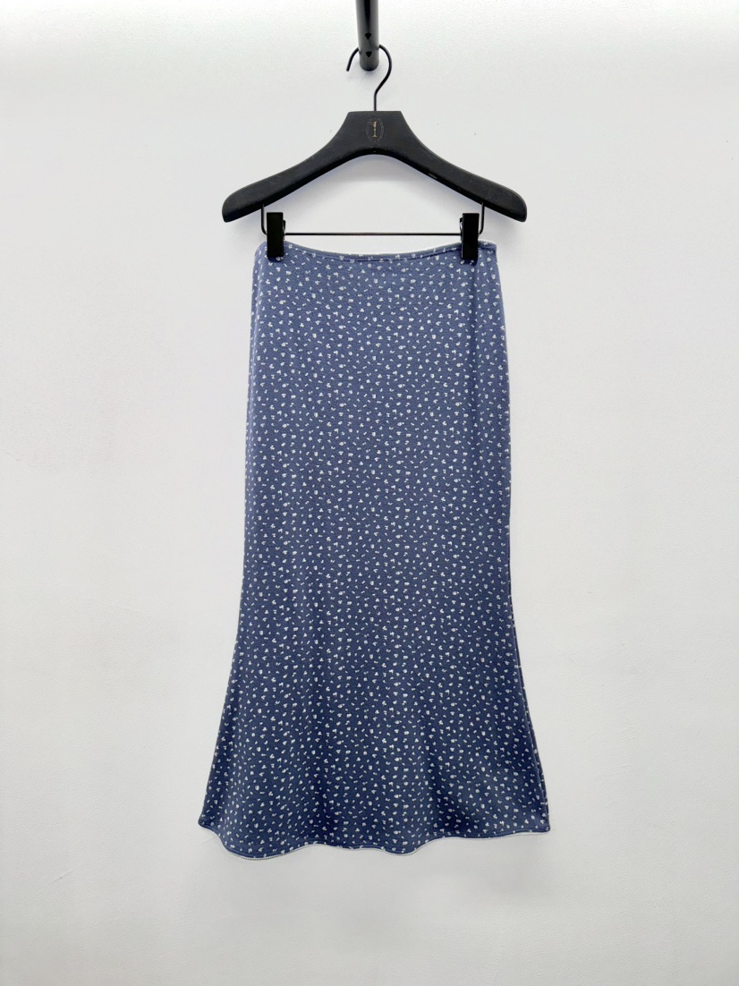 NOCTURNAL VIBE東大門實拍女士新品25春夏人氣休閑職業長裙NOCTURNAL VIBE長裙