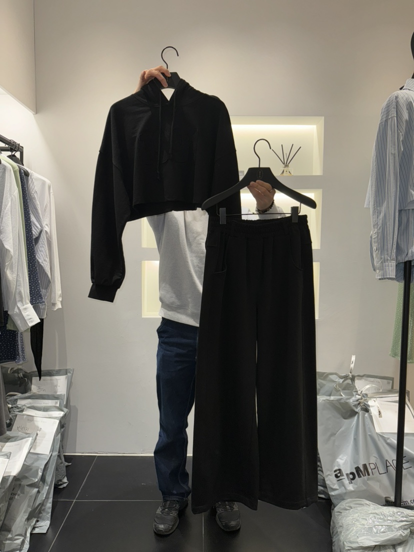 NOCTURNAL VIBE東大門代購女士新品人氣職業熱賣時尚25春夏套裝NOCTURNAL VIBE套裝圖色2