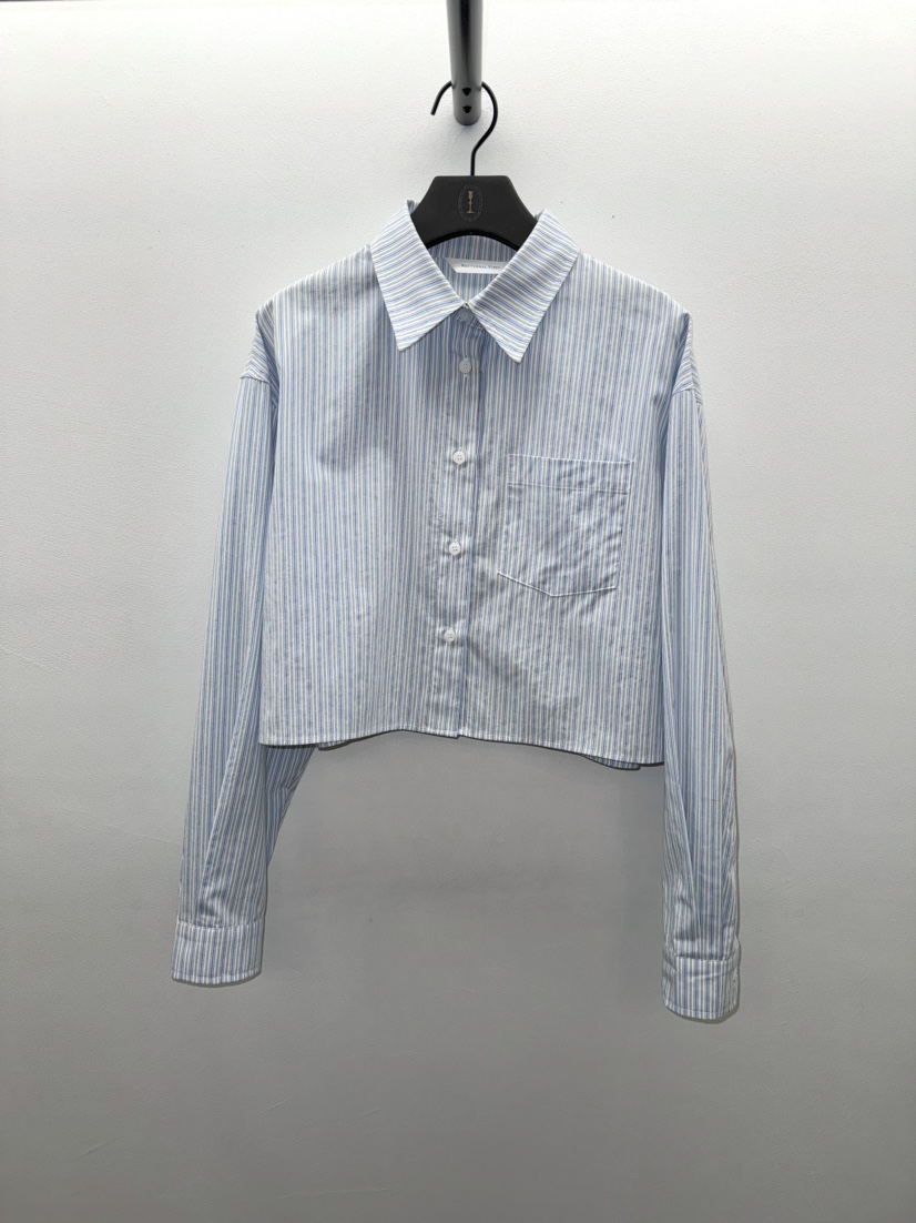 NOCTURNAL VIBE韓國代購女士新品職業25春夏人氣襯衫蕾絲衫NOCTURNAL VIBE襯衫/蕾絲衫