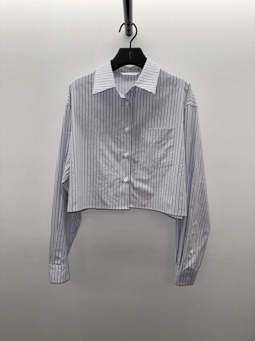 NOCTURNAL VIBE韓國代購女士新品職業25春夏人氣襯衫蕾絲衫NOCTURNAL VIBE襯衫/蕾絲衫