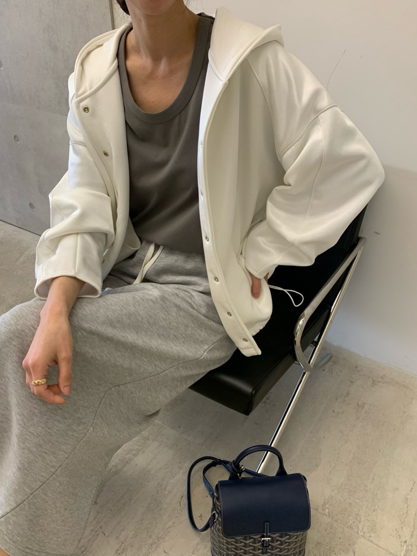 COBALT BLUE韓國直郵東大門實拍女裝新品時尚夾克拉鏈連帽COBALT BLUE夾克