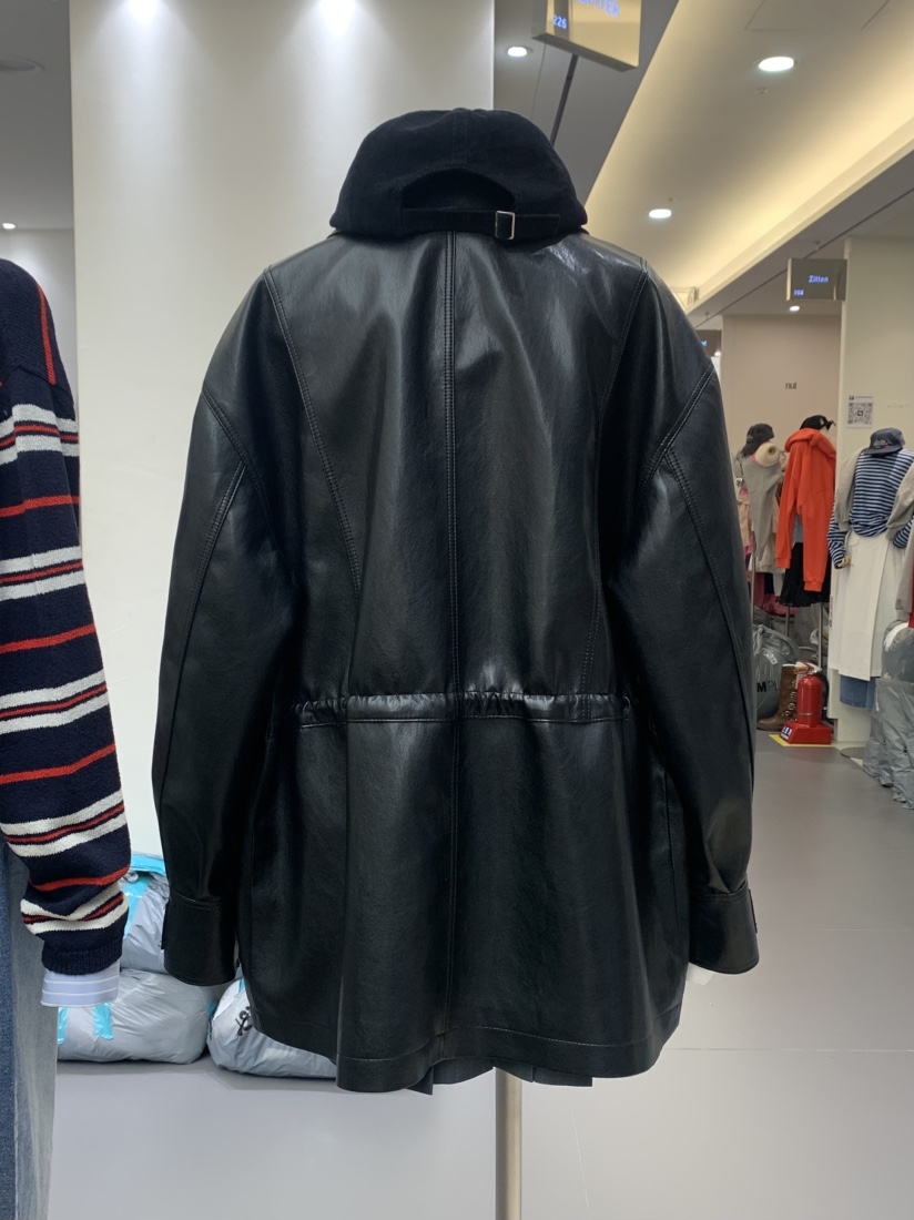 VAARA韓國直郵東大門代購女裝新品真品休閑職業推薦25春夏皮衣VAARA皮衣