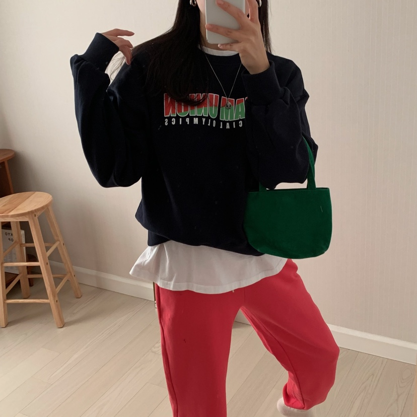 HELLO JINI韓國直郵東大門實拍女裝新品推薦真品人氣休閑衛衣HELLO JINI衛衣
