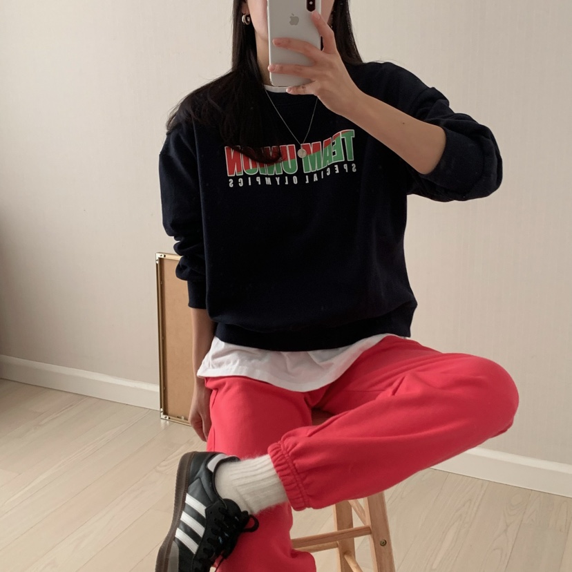 HELLO JINI韓國直郵東大門實拍女裝新品推薦真品人氣休閑衛衣HELLO JINI衛衣