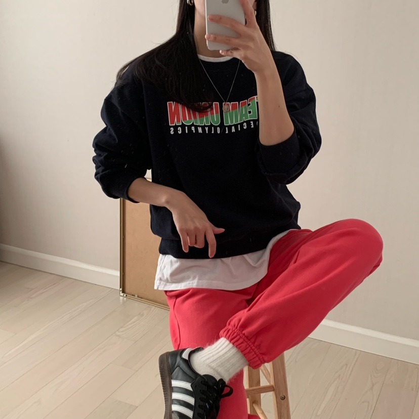 HELLO JINI韓國直郵東大門實拍女裝新品推薦真品人氣休閑衛衣HELLO JINI衛衣