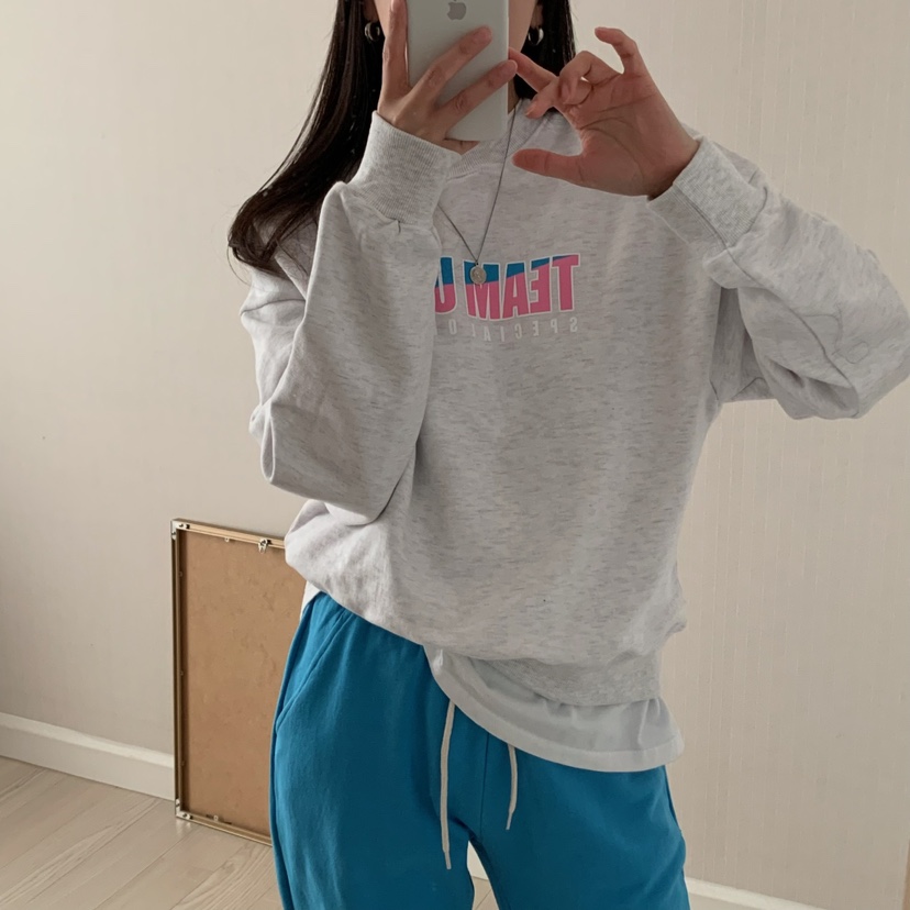 HELLO JINI韓國直郵東大門實拍女裝新品推薦真品人氣休閑衛衣HELLO JINI衛衣