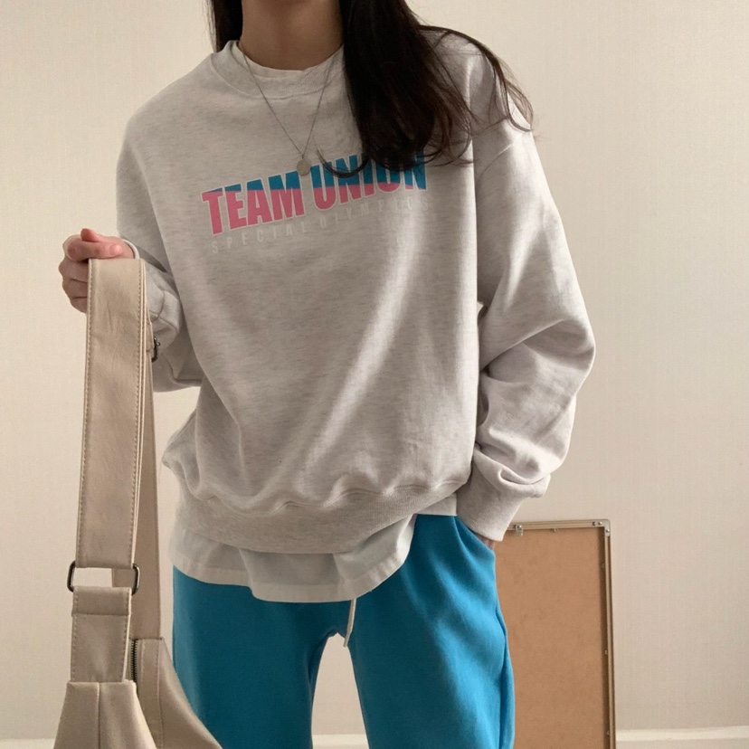 HELLO JINI韓國直郵東大門實拍女裝新品推薦真品人氣休閑衛衣HELLO JINI衛衣