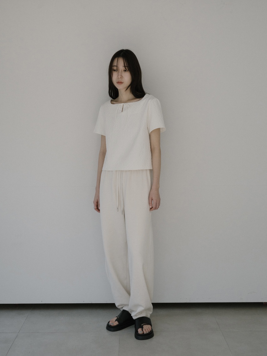 CULLUM東大門代購女裝新品真品人氣推薦熱賣時尚襯衫蕾絲衫CULLUM襯衫/蕾絲衫