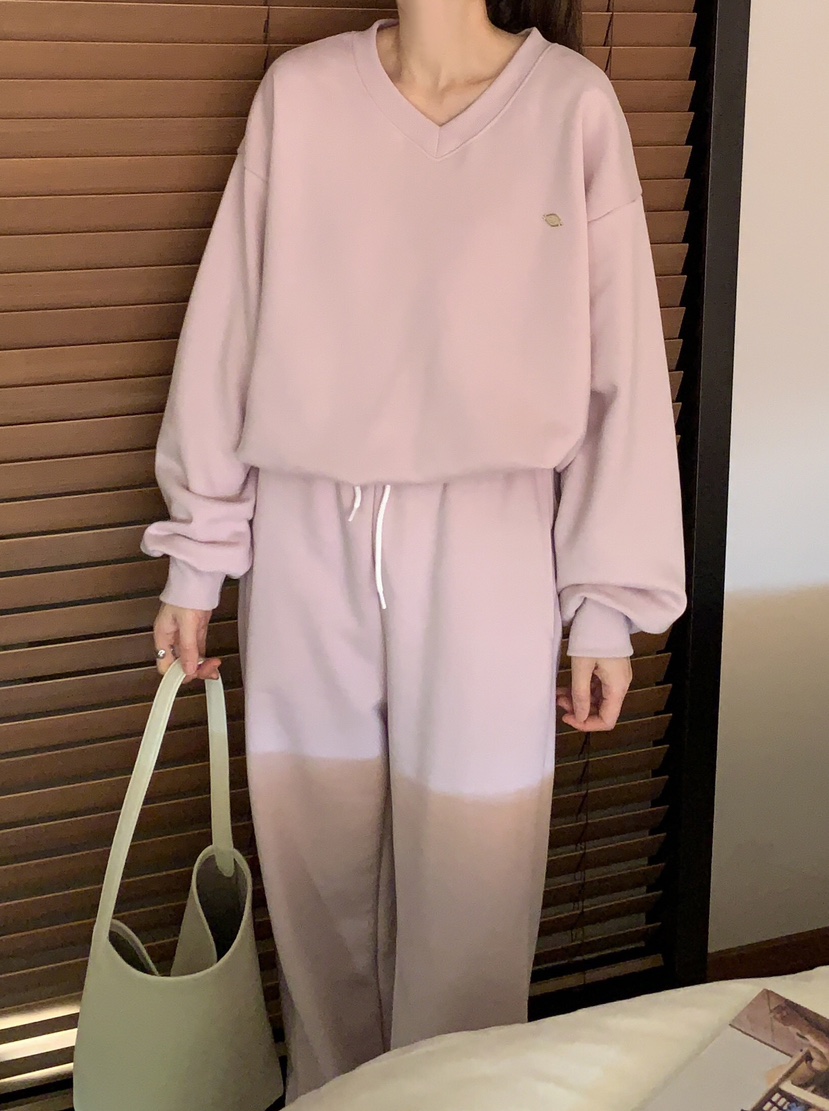 FORMSTUDIO東大門直郵女裝新品真品休閑熱賣25春夏套裝V領高領FORMSTUDIO套裝