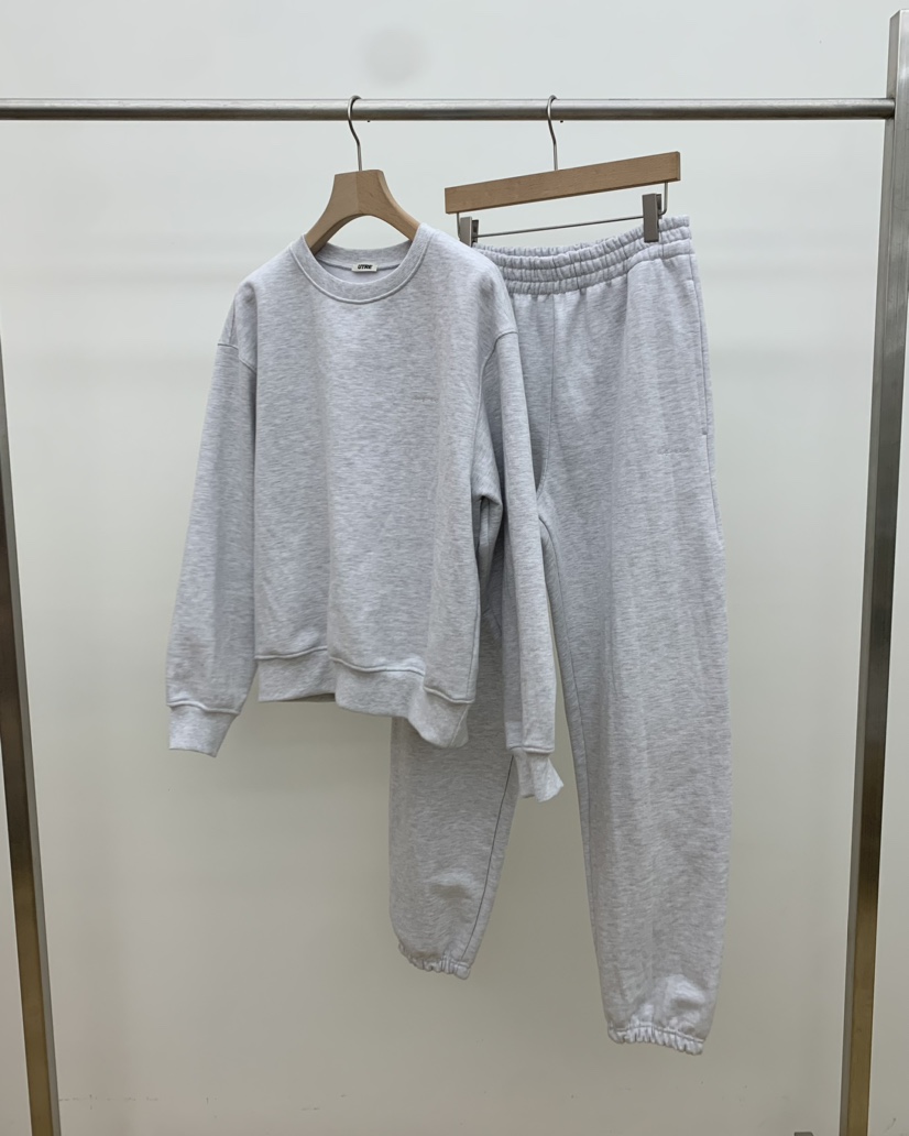 UTRE直郵韓國代購女裝新款真品熱賣25春夏時尚休閑衛衣刺繡UTRE衛衣