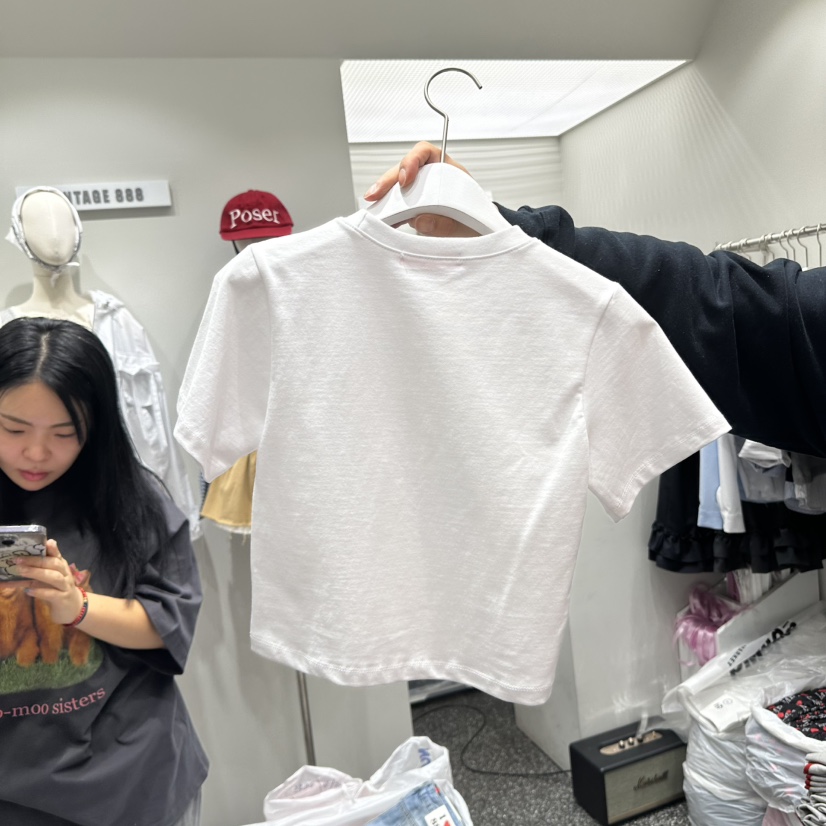VINTAGE 888韓國直郵女裝新品職業熱賣真品推薦時尚T恤短款VINTAGE888/TRIPLE EIGHTT恤