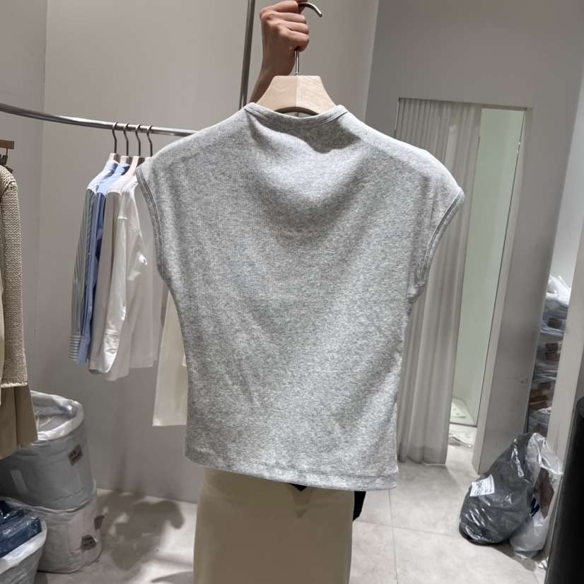 GLOW AND NYMPH韓國直郵女裝新品時尚人氣推薦25春夏休閑T恤GLOW AND NYMPHT恤