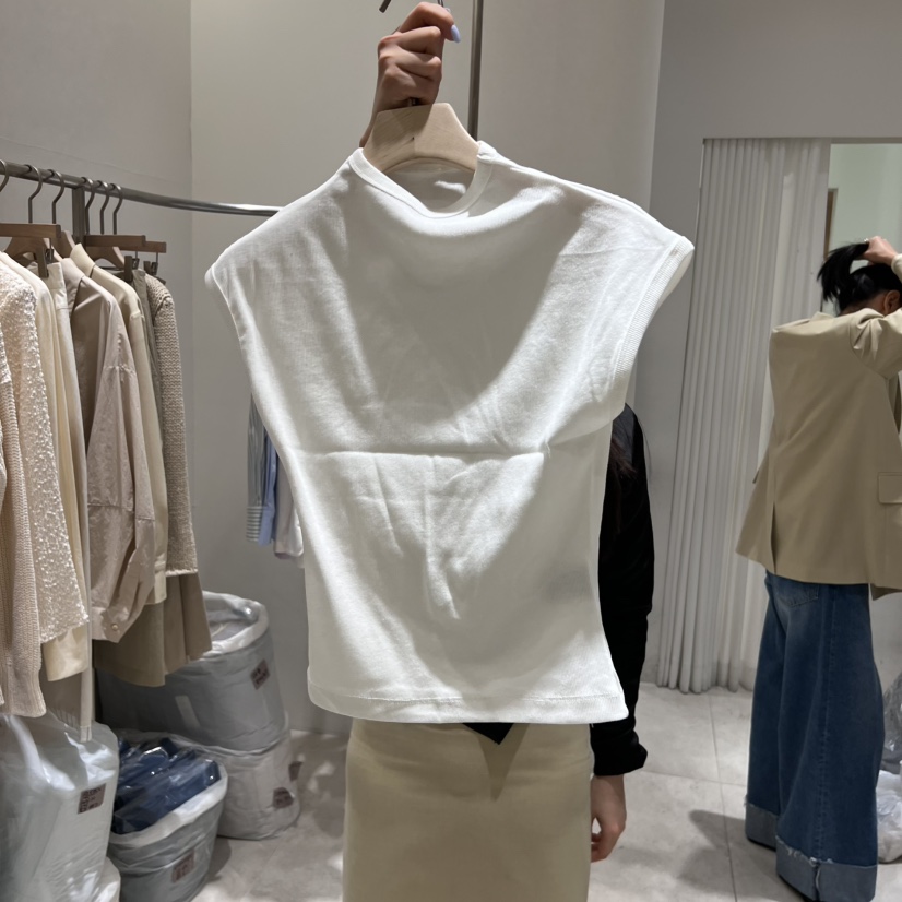GLOW AND NYMPH韓國直郵女裝新品時尚人氣推薦25春夏休閑T恤GLOW AND NYMPHT恤圖色4