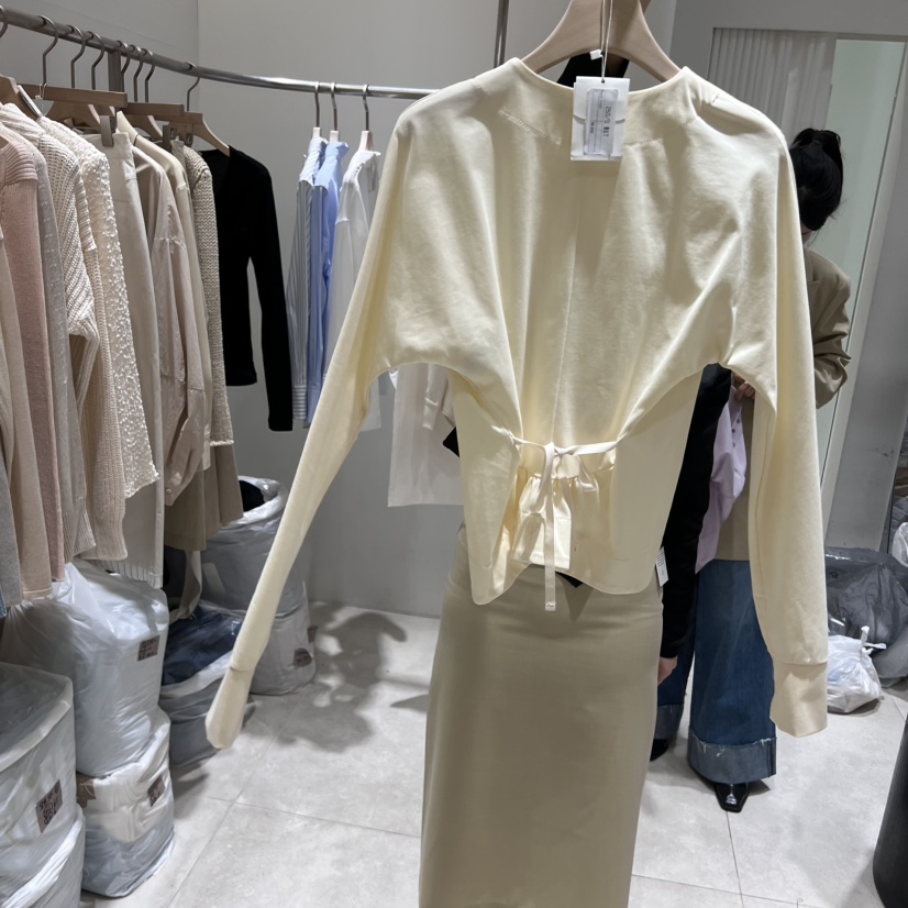 GLOW AND NYMPH韓國直郵東大門代購女裝新品熱賣真品長袖T恤GLOW AND NYMPH長袖T恤