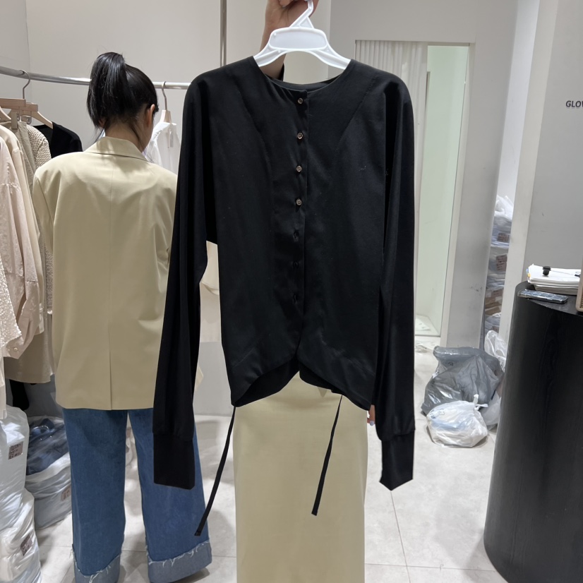 GLOW AND NYMPH韓國直郵東大門代購女裝新品熱賣真品長袖T恤GLOW AND NYMPH長袖T恤圖色2