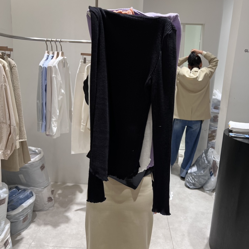 GLOW AND NYMPH韓國直郵東大門代購女裝新款真品時尚長袖T恤GLOW AND NYMPH長袖T恤圖色4