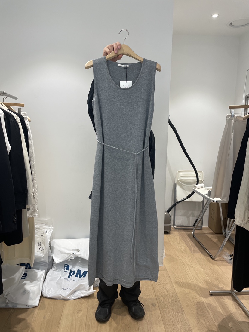 OUR-A韓國直郵東大門代購女裝新品推薦人氣職業真品連衣裙OUR-A連衣裙圖色2