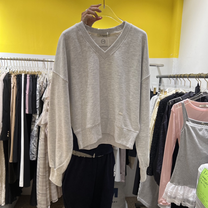 LE MASTERPLACE韓國直郵女裝新品職業25春夏人氣衛衣不含內搭Le masterpiece衛衣圖色2
