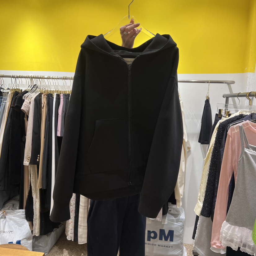 LE MASTERPLACE韓國直郵東大門實拍女裝新品熱賣真品人氣衛衣Le masterpiece衛衣圖色2