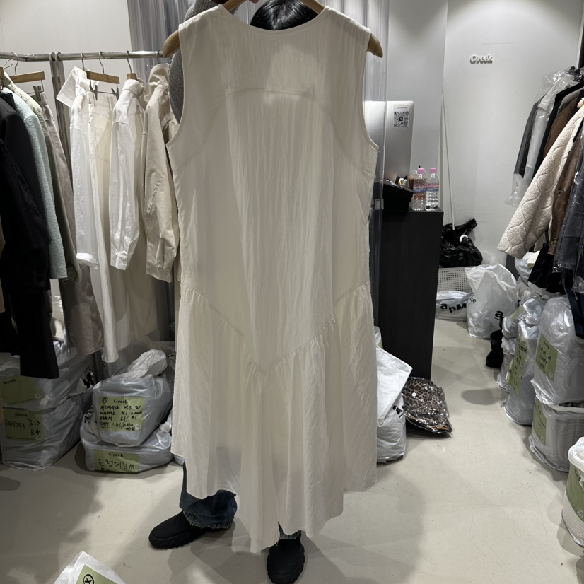 GREEK韓國直郵女士新品真品熱賣時尚休閑職業25春夏推薦連衣裙GREEK連衣裙圖色2