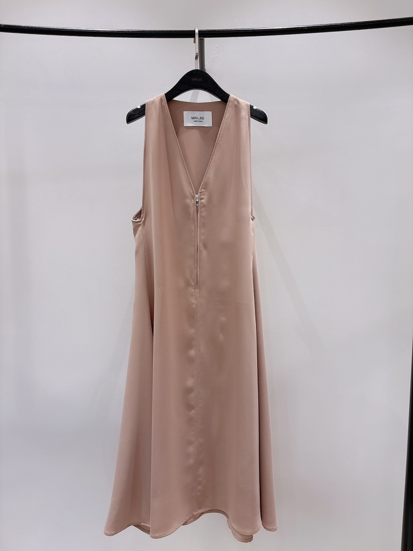 MINI BE東大門實拍女士新品25春夏推薦熱賣真品時尚連衣裙MINI BE連衣裙圖色2
