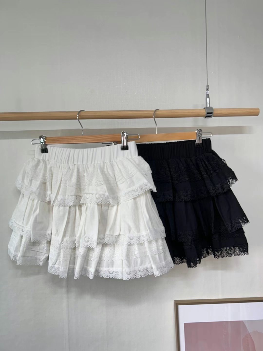 MOONGCHI韓國代購女士新款25春夏真品時尚推薦人氣職業短裙MOONGCHI短裙圖色2左二色