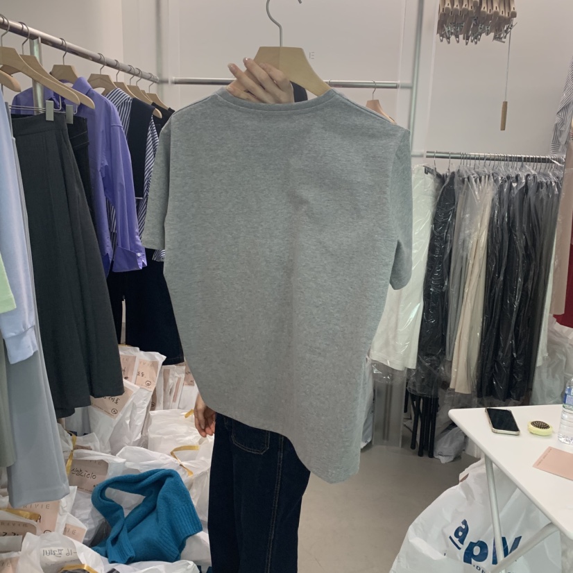 PRIVIE韓國直郵女裝新品熱賣職業推薦時尚25春夏真品人氣T恤絨PRIVIET恤
