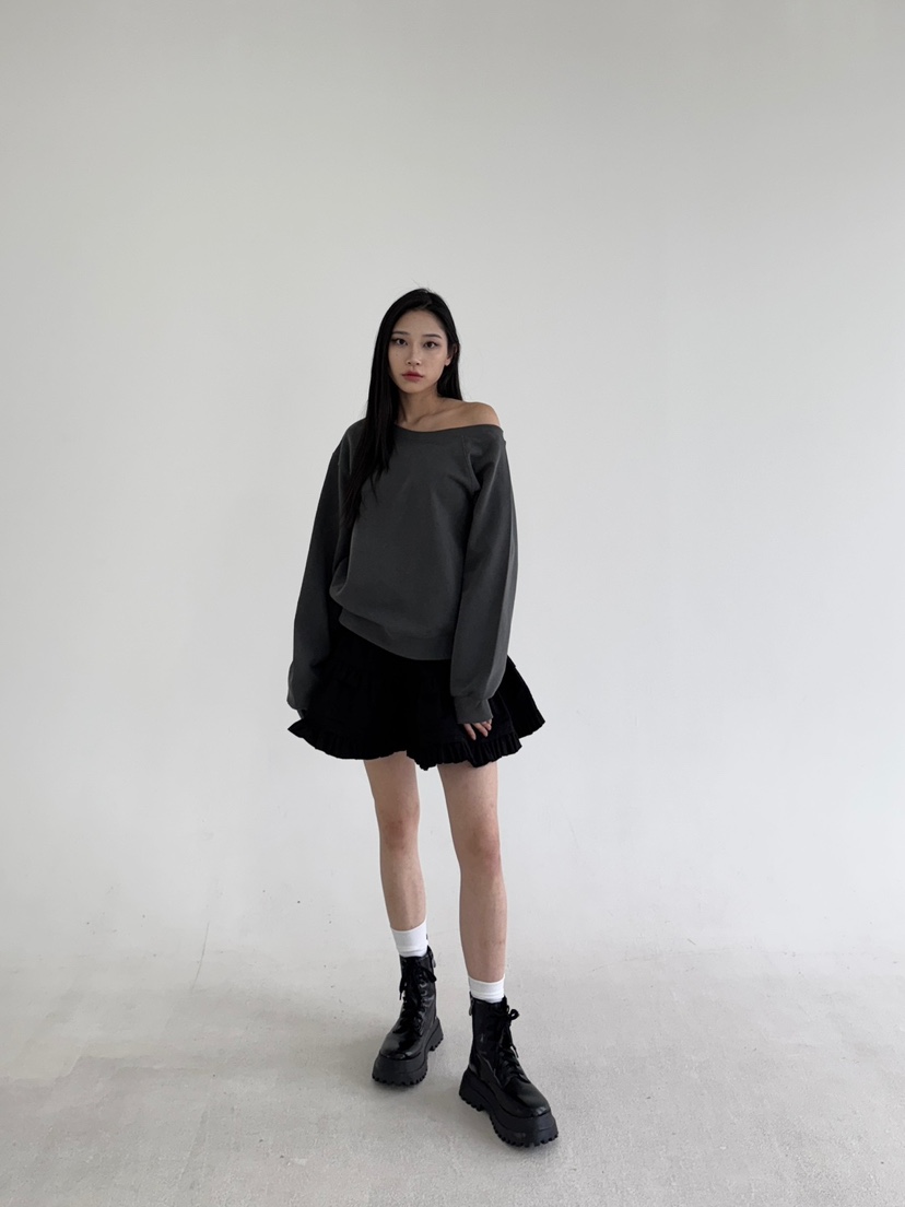 NOV7韓國直郵女裝新品25春夏人氣真品休閑職業推薦熱賣衛衣the ebony eyes/NOV7衛衣
