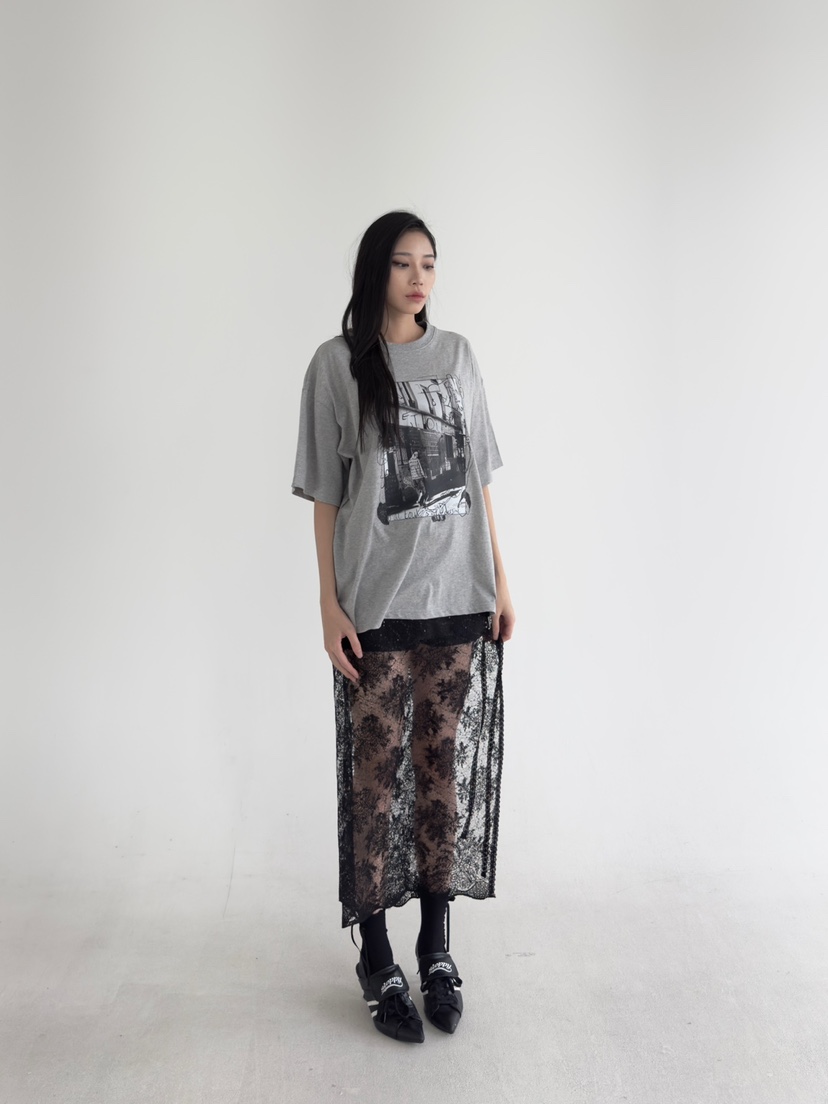 NOV7直郵韓國代購女裝新款休閑人氣時尚真品推薦熱賣職業T恤the ebony eyes/NOV7T恤