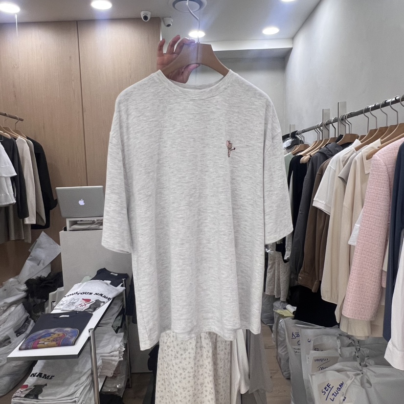 VILLABUTTON韓國直郵東大門實拍女裝新款人氣熱賣推薦職業T恤VILLABUTTONT恤圖色2