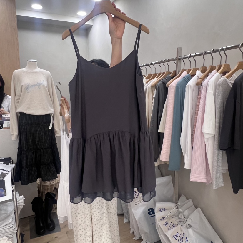 VILLABUTTON韓國直郵女裝新款熱賣25春夏休閑推薦時尚連衣裙VILLABUTTON連衣裙圖色2