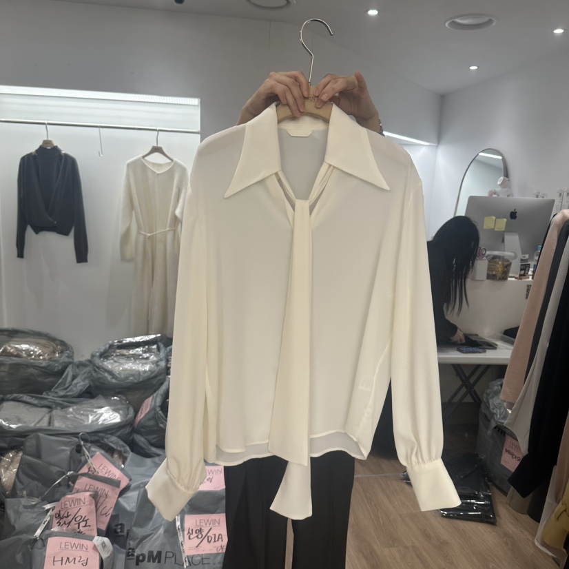 LEWIN直郵韓國代購女裝新品25春夏熱賣職業襯衫蕾絲衫含領帶LEWIN襯衫/蕾絲衫圖色2